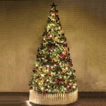 BOCbco Choinka sztuczna z solidną metalową podstawą | do dekoracji świątecznych wewnątrz i na zewnątrz Dekoracje świąteczne (rozmiar: 7 stóp) – Image 6