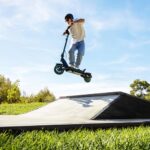 Cecotec Elektryczna hulajnoga dla dorosłych z certyfikatem Bongo seria Y65. Silnik 1200 W (500 W nominalna moc), zasięg 65 km, napęd tylny, koła 10″, podwójne zawieszenie, e-ABS – Image 5