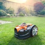 LawnMaster VBRM16 OcuMow™ Kosiarka automatyczna do ogrodu Kosi i kosi 100 m² Cięcie 20-60 mm z akumulatorem litowo-jonowym MX 24 V 4,0 Ah i szybką ładowarką – Image 2