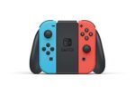 Nintendo Switch™ z Joy‑Con™ w kolorze neonowo niebieskim i neonowo czerwonym – Image 5