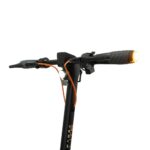 OLSSON Elektryczna hulajnoga dla dorosłych Mamba Lite – silnik 850 W 48 V maksymalna moc – akumulator 10000 mAh – Zasięg do 35 km – Światła LED – Koła bezdętkowe 10” – – Image 6