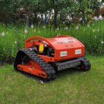 Kosiarka automatyczna, moc 7,5 KM Kosiarka automatyczna hybrydowa czterosuwowa z pilotem zdalnego sterowania, kosiarka pokonuje nachylenia do 30° Wyposażenie...